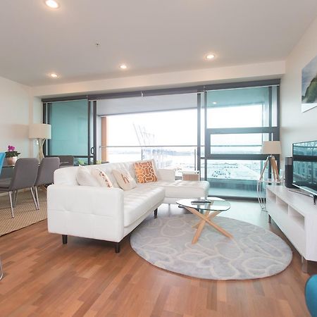 Perfect Location With Harbour Views Apartment Auckland Bagian luar foto